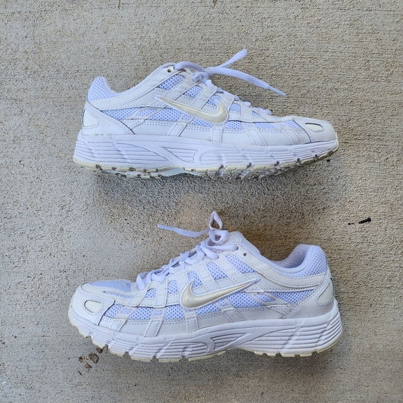 Nike Shoes - Nike P6000 (W) Size 7.5